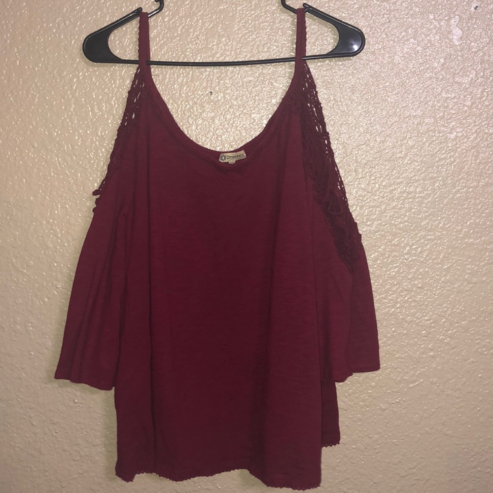 Democracy - Lacy Shoulder Shirt - Size 2X